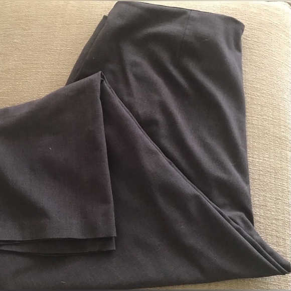 Women Wide Legs Trousers in Gray, size 10 Petite - Picture 2 of 3